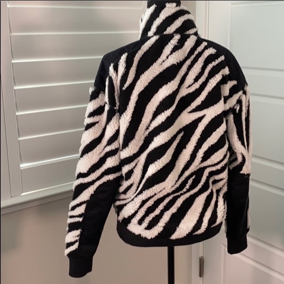 Rag & Bone zebra print half zip pullover s… - Picture 4 of 5
